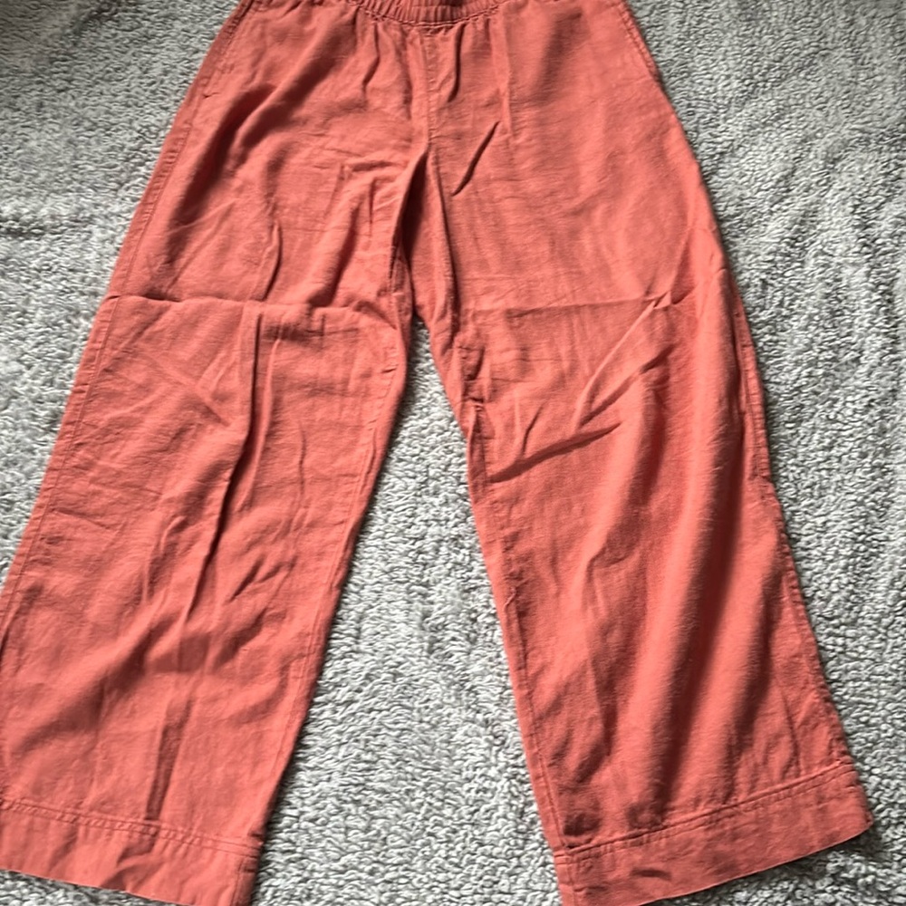 Old Navy Orange Ankle Cropped Pants